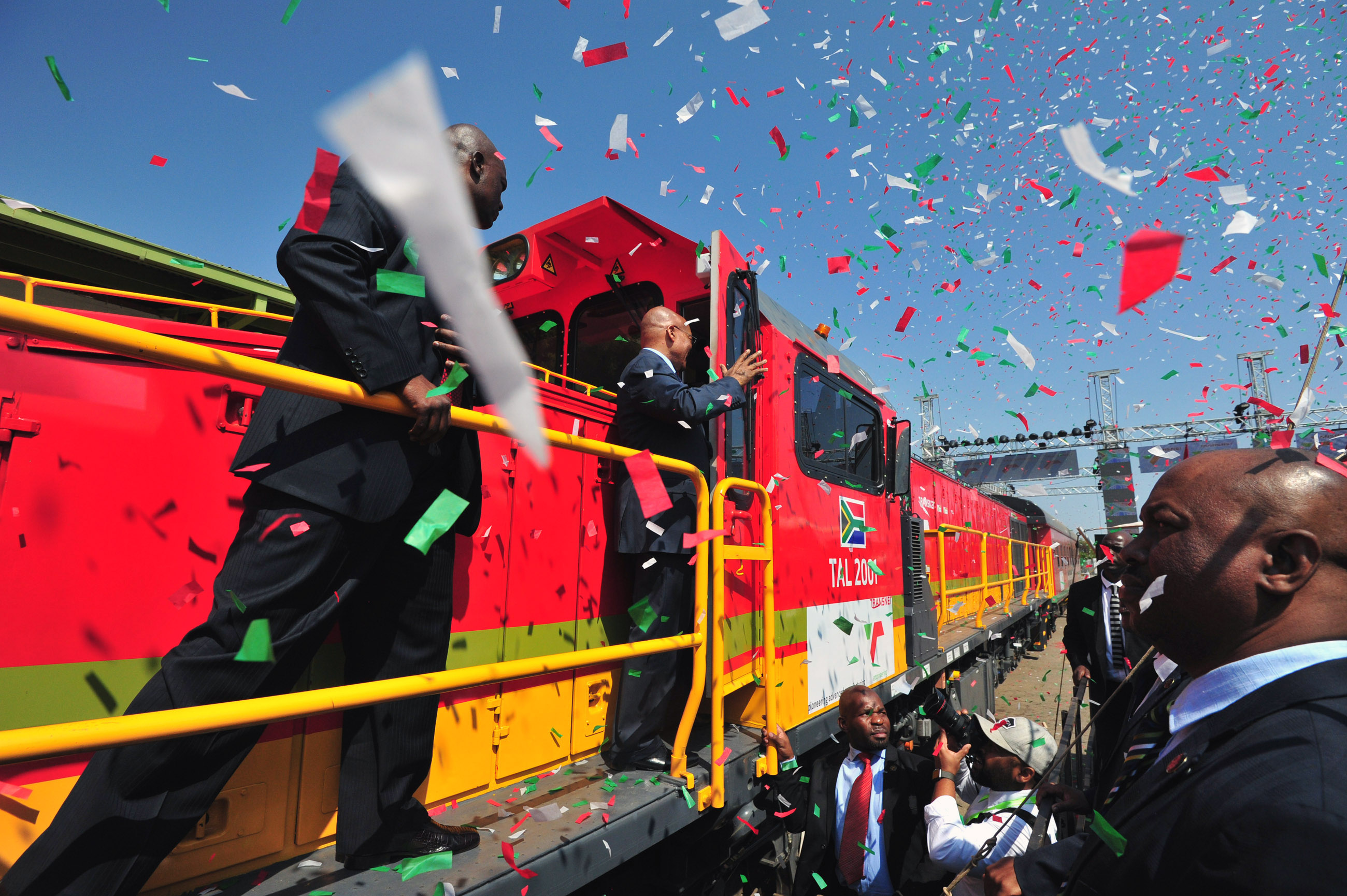 TAL2001 locomotive cab with confetti falling on the reveal floor